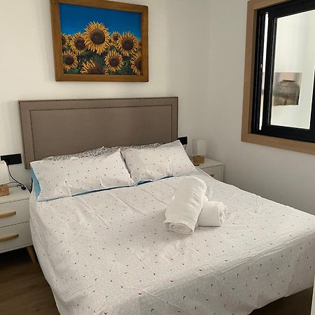 Casa Linda Lägenhet San Luis de Sabinillas Exteriör bild